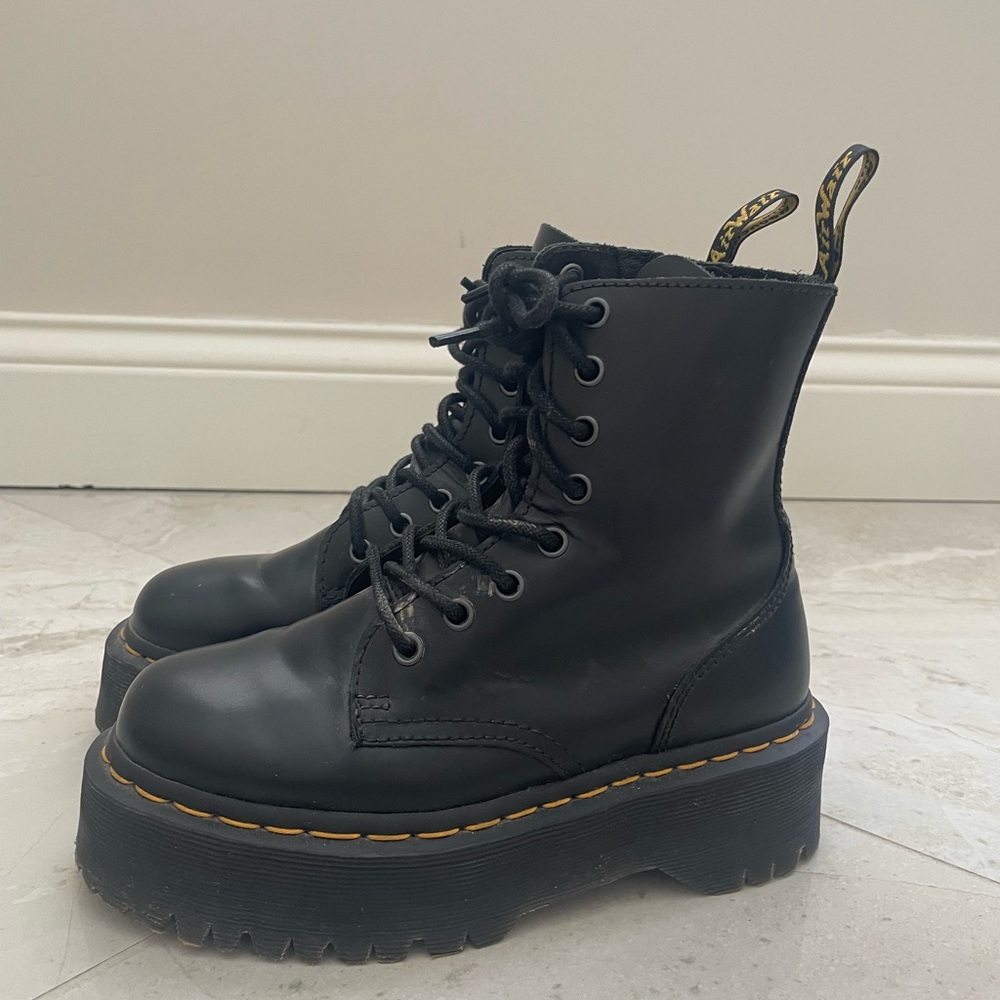Dr Martins Platform Boots